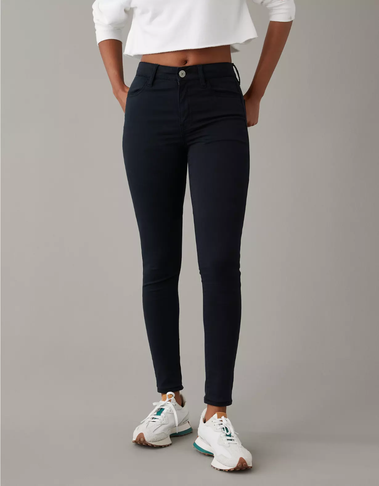 AE High-Waisted Jegging 3 AE High-Waisted Jegging