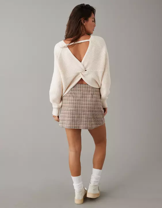 AE Long-Sleeve Twist-Back Sweater 4 AE Long-Sleeve Twist-Back Sweater - Image 2