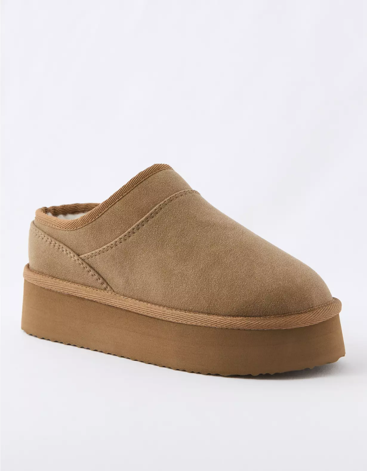 AE The Hangout Slip-On 3 AE The Hangout Slip-On