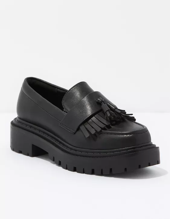 AE Tassel Loafer 5 AE Tassel Loafer - Image 3