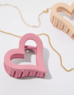 AEO Matte Heart Claw Clip