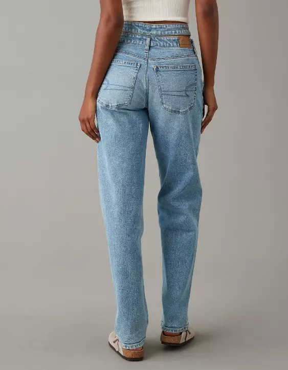 AE Strigid Super High-Waisted Baggy Straight Cut-Out Jean 4 AE Strigid Super High-Waisted Baggy Straight Cut-Out Jean - Image 2