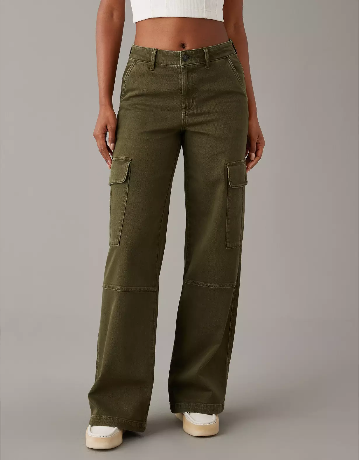 AE Dreamy Drape Stretch Cargo Super High-Waisted Baggy Wide-Leg Pant 3 AE Dreamy Drape Stretch Cargo Super High-Waisted Baggy Wide-Leg Pant