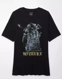 AE Oversized Beetlejuice Graphic Tee 7 AE Oversized Beetlejuice Graphic Tee -American Eagle Online Shop 1095 9229 001 f