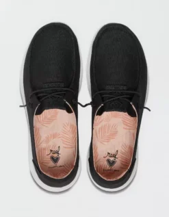 Reef Women's Cushion Coast Shoe -American Eagle Online Shop 7412 1175 001 d1