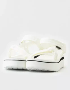 Teva Women's Flatform Universal Mesh Print Sandal 7 Teva Women's Flatform Universal Mesh Print Sandal -American Eagle Online Shop 7413 4673 100 d1