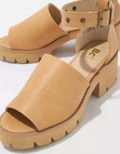 BC Footwear Women's United Vegan Platform Sandal -American Eagle Online Shop 7414 5862 207 d1